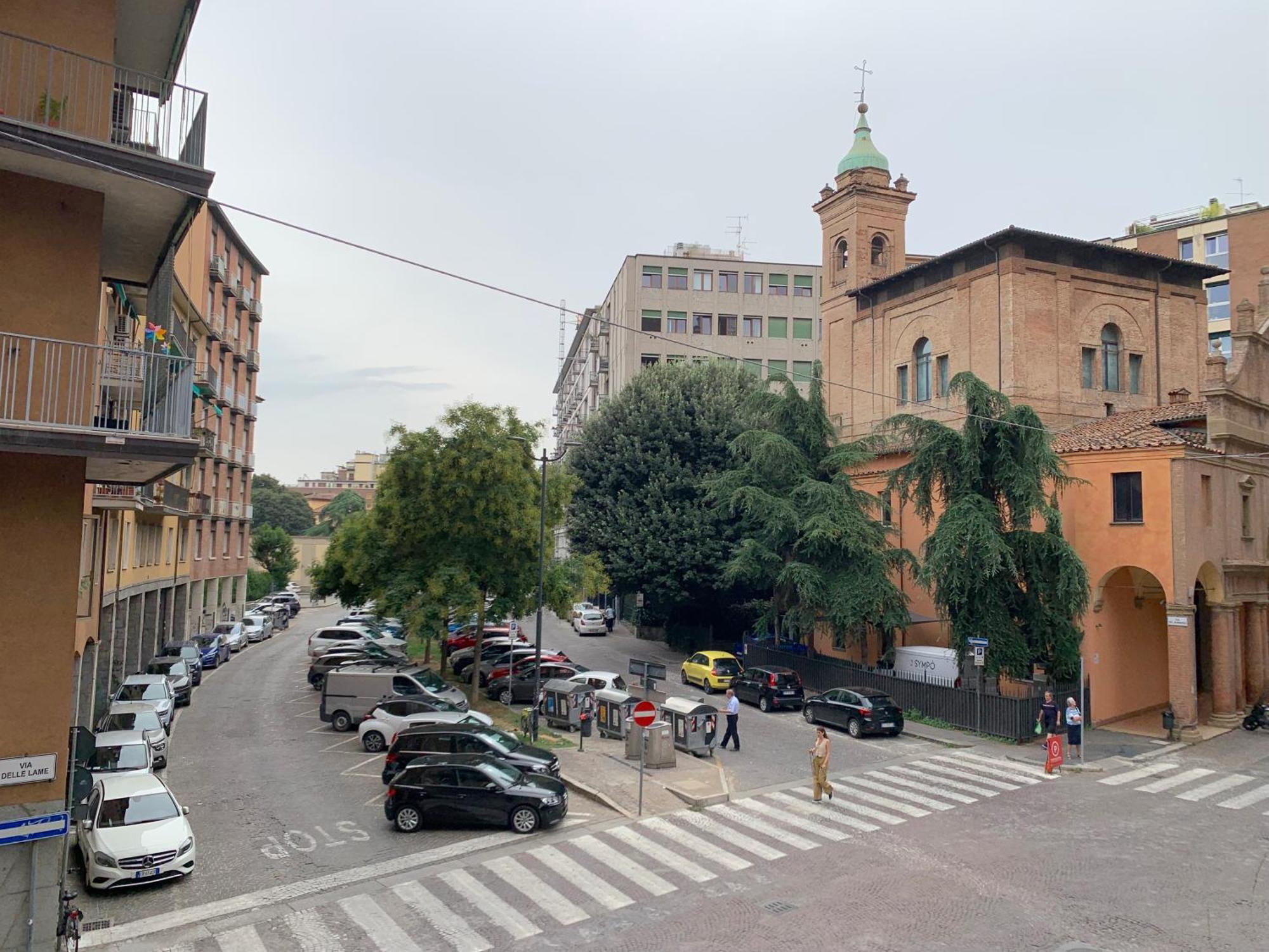 Porta Lame Apartman Bologna Kültér fotó